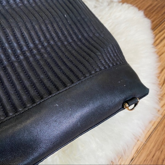 Henri Bendel No 7 Convertible Quilted Backpack Black Gold Hardware - Picture 10 of 14